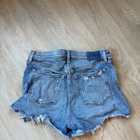 Lot of four pairs of women's Abercrombie shorts, size 28/29 - Picture 9 of 12